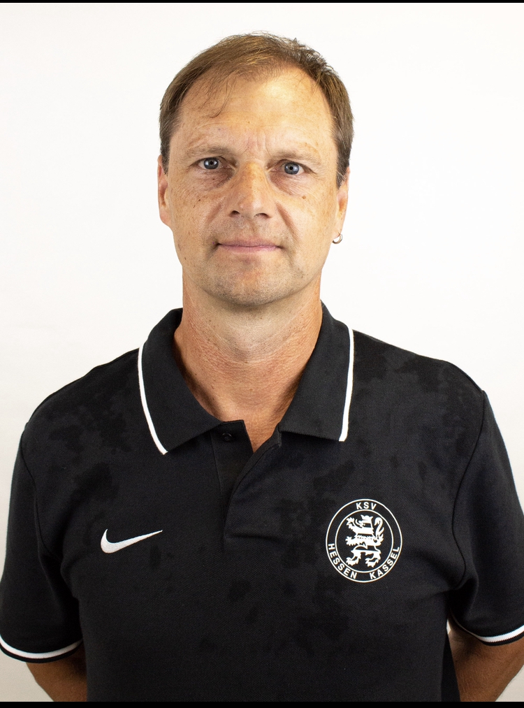 U17 erweitert Trainerteam und verliert nach gutem Spiel gegen die U17 von Mainz 05