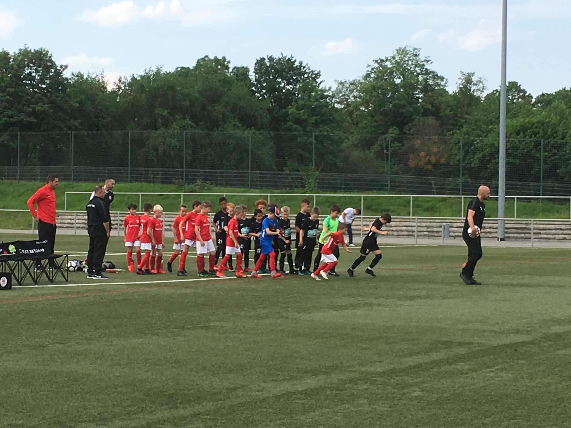 U9 gewinnt mit etwas Glück gegen SV Kaufungen