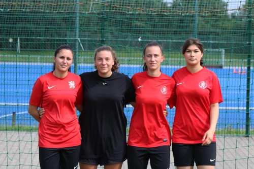 Derya Völker (von links), Aylin Hamurcu, Aysun Aygün und Shagaig Azizi. Derya Völker (von links), Aylin Hamurcu, Aysun Aygün und Shagaig Azizi.