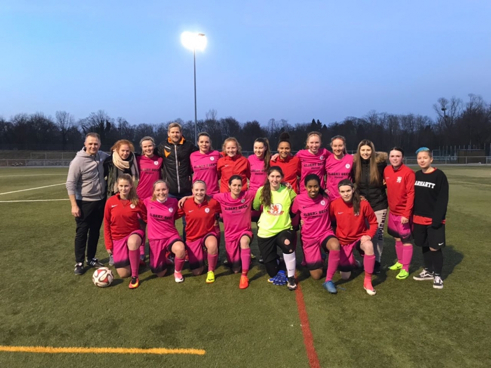 Frauen im ersten Pflichtspiel erfolgreich