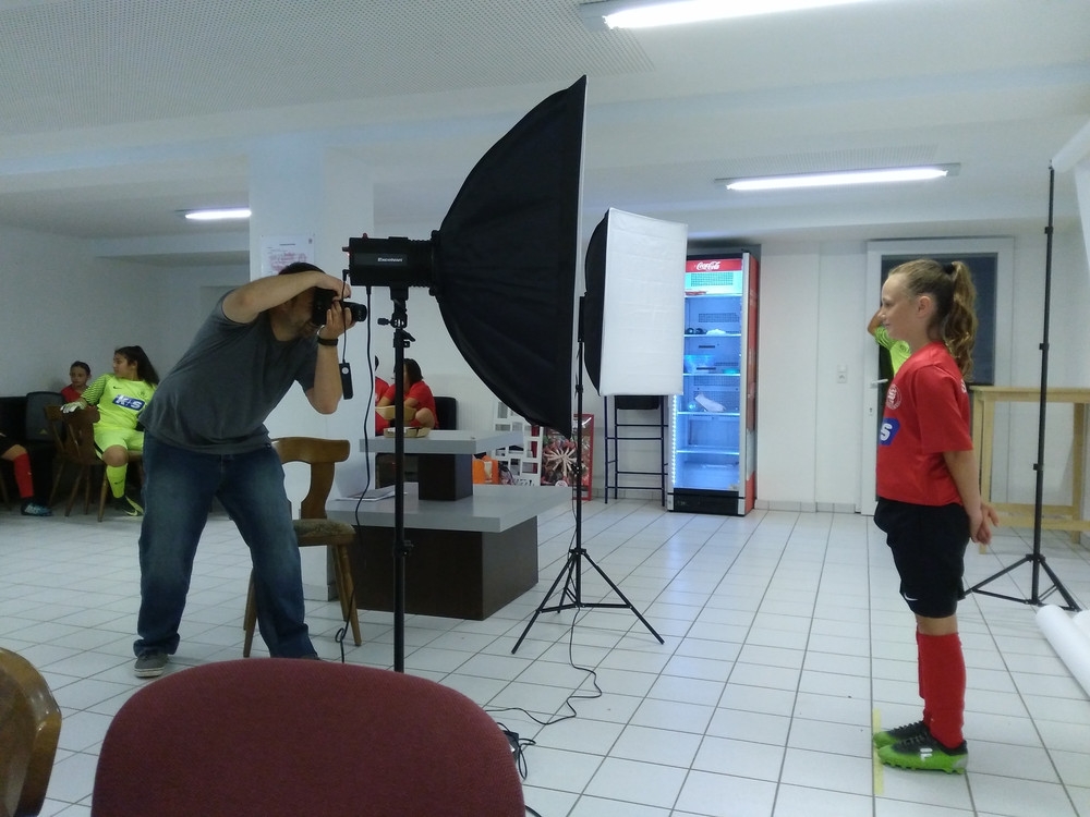 2.Woche „Fotoshooting“ beim Löwen-Nachwuchs