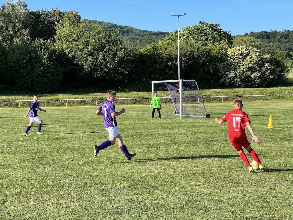 U12 fÀhrt Kanter-AuswÀrtssieg gegen die SG Schauenburg ein