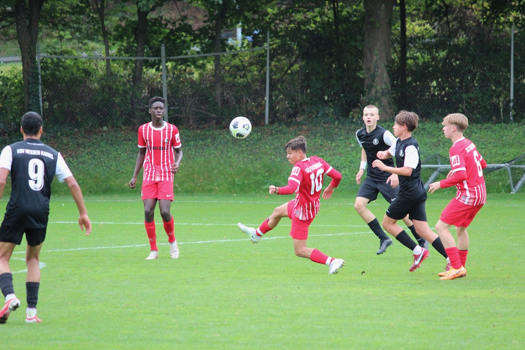 U15 erleidet erste Saisonniederlage in Freiburg