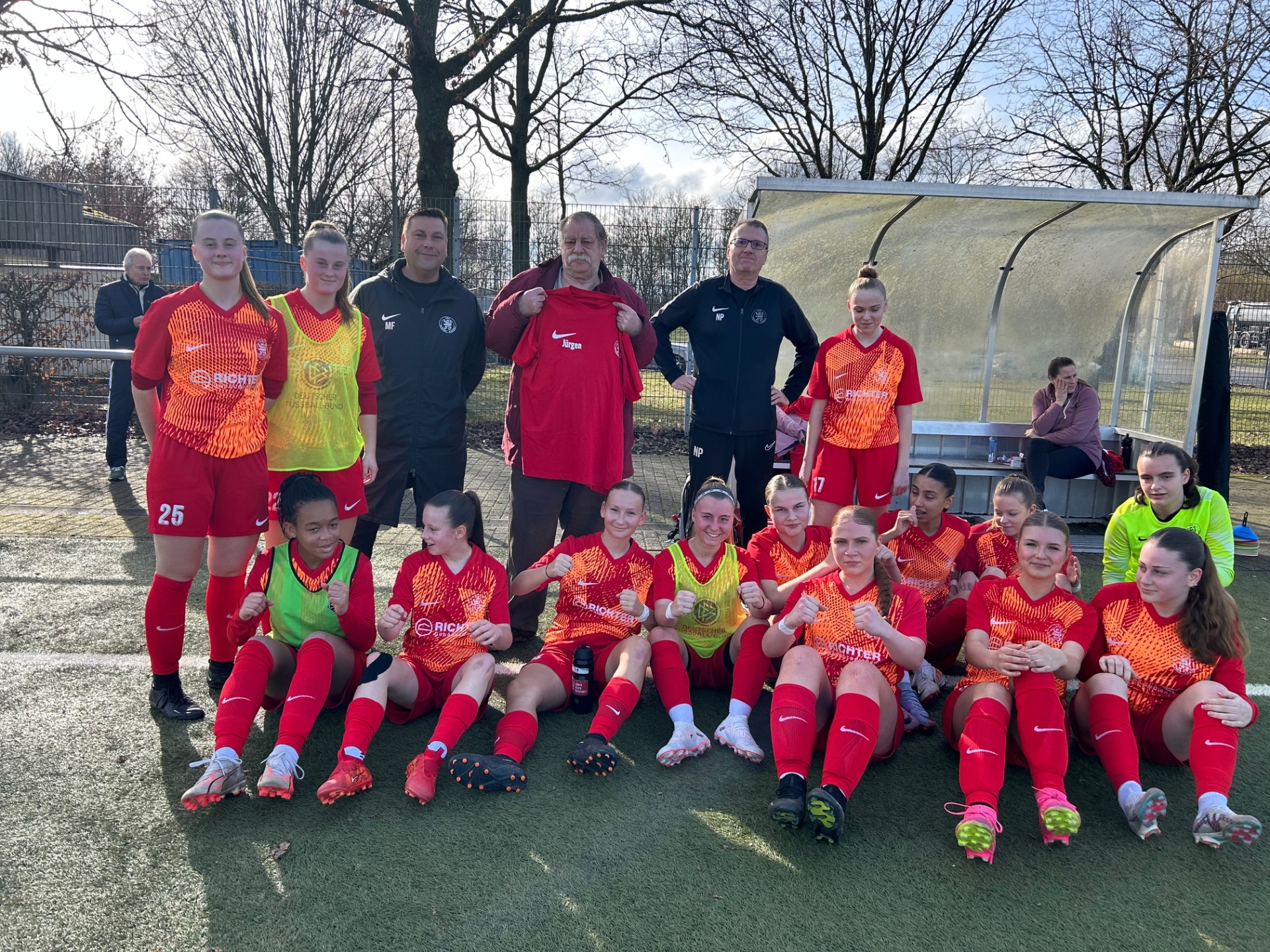 B Juniorinnen gewinnen erneut gegen Wiesbaden