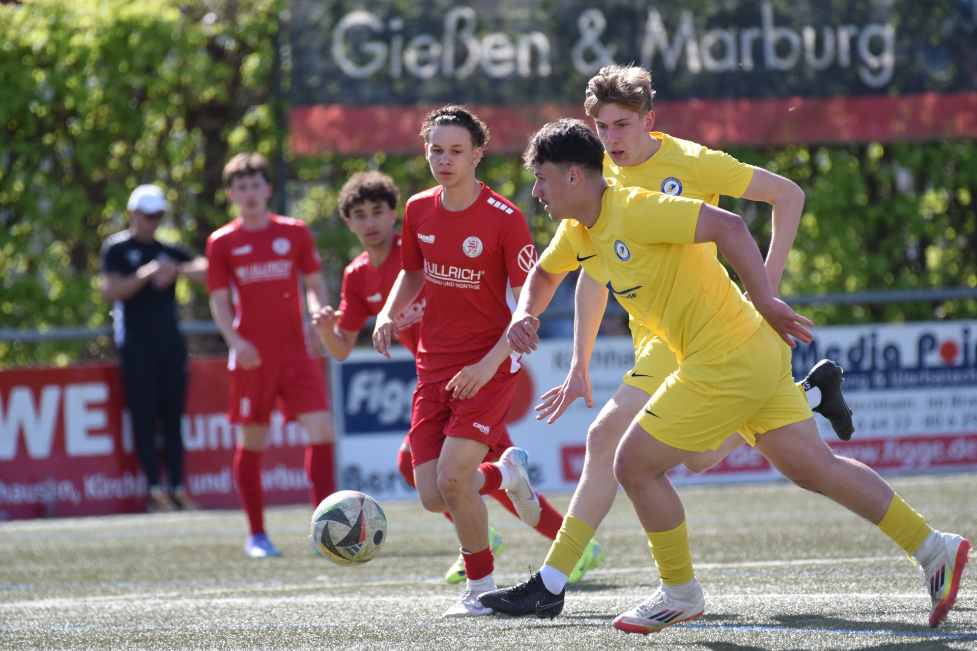 U17 siegt in Marburg mit 4:1
