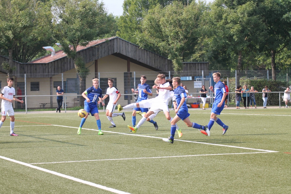 Durchwachsene Leistung der U16 ist ausreichend für ersten Heimsieg