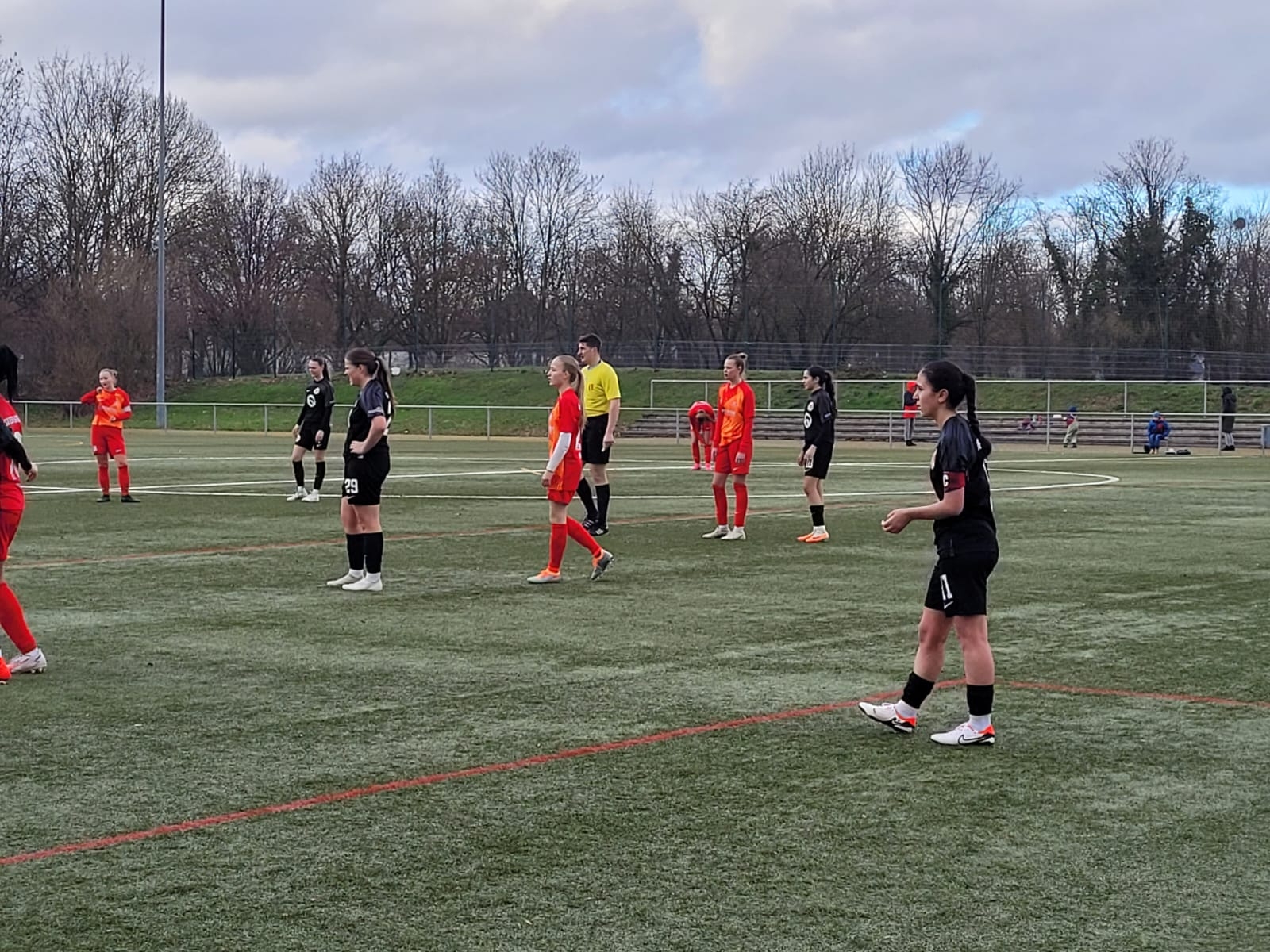 B Juniorinnen verlieren unglücklich gegen Kickers Offenbach