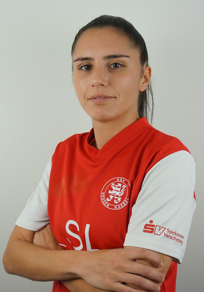 Völker, Derya