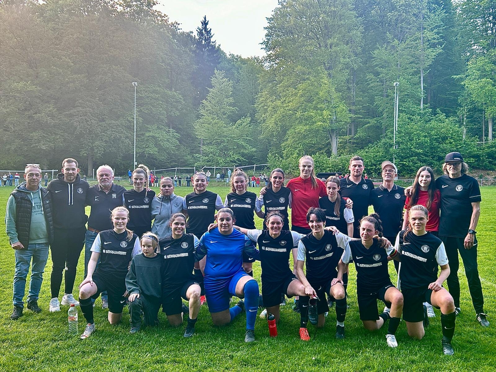 Löwinnen mit Punktgewinn beim Tabellenersten