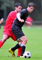 Schirmt den Ball gut ab: der 19j&auml;hirge Ex- Dortmunder