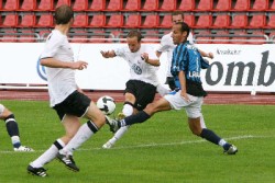 René Ochs trifft nach sechs Spielen mal wieder...in typischer Manier...und am liebsten in WM-Arenen