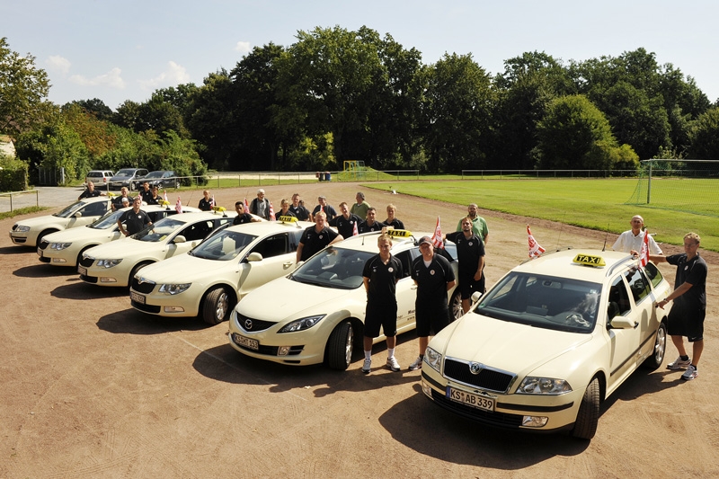 Kondor-Taxi bringt den KSV zum Bahnhof