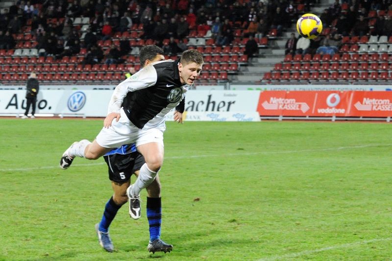 L&ouml;wen drehen das Derby - 3:2 Sieg am B&ouml;llenfalltor