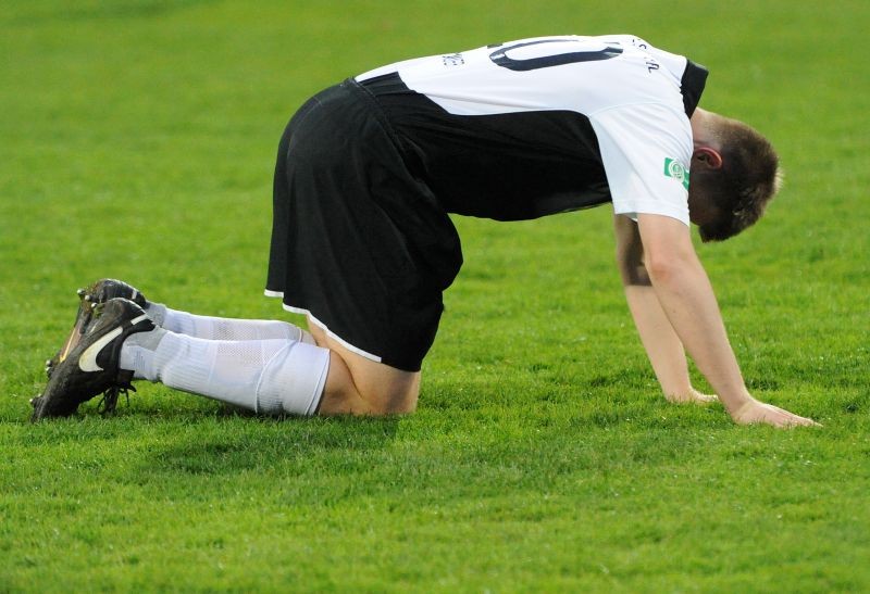 L&ouml;wen 1:2 in Alzenau und Rot f&uuml;r Lamczyk
