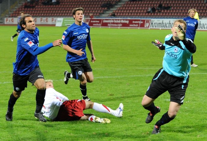 Damm und Ochs sichern Unentschieden im Testspiel gegen Bielefeld