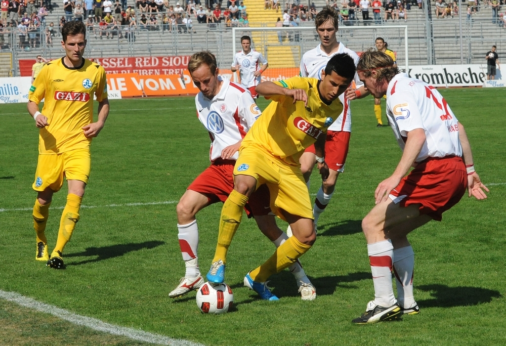 Löwen zu Gast beim Tabellenführer