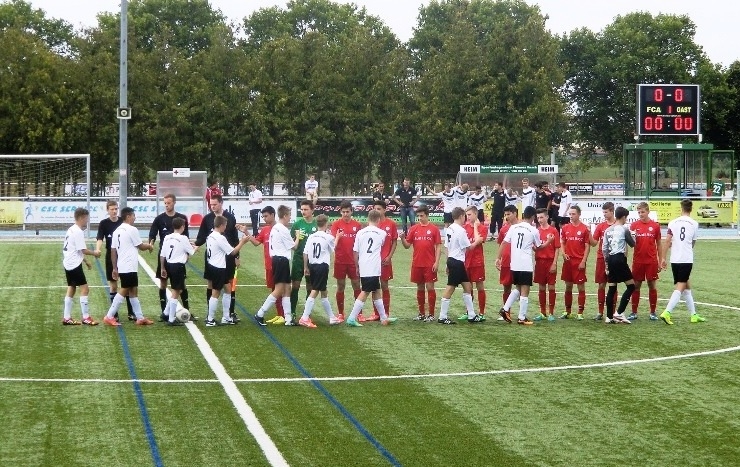 U15 ist mit einem Sieg in das Duell um den Hessenliga-Aufstieg gegen den Darmst&auml;dter Rivalen JFV-Alsbach-Auerbach gestartet.