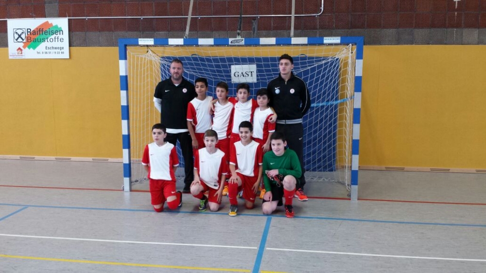 U12 unterliegt im Finale