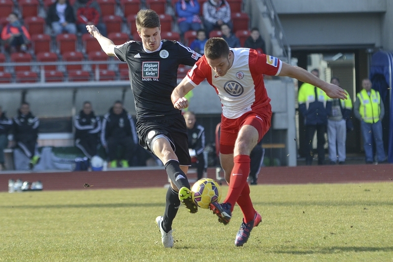 Löwen auswärts in Freiburg