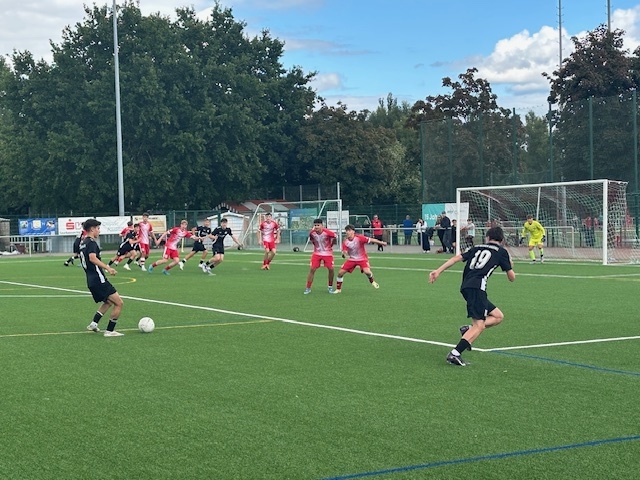 U17 startet mit Sieg gegen Lokalrivalen in die neue Saison