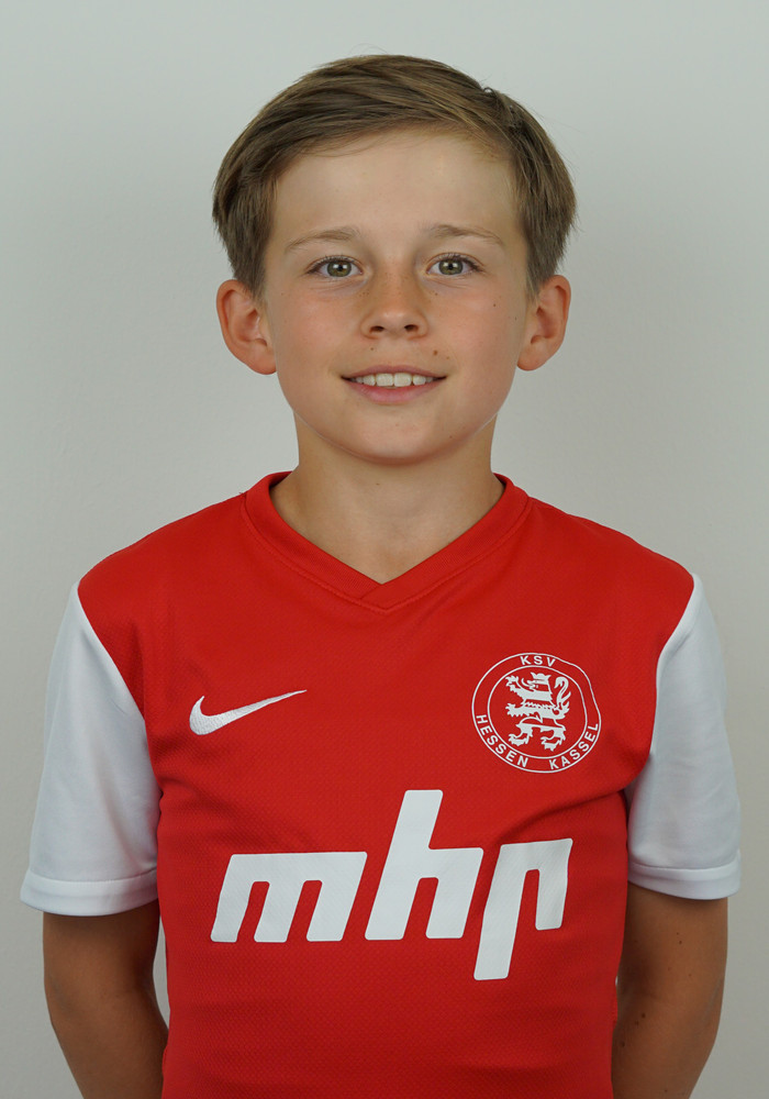 Hölzer, Bela