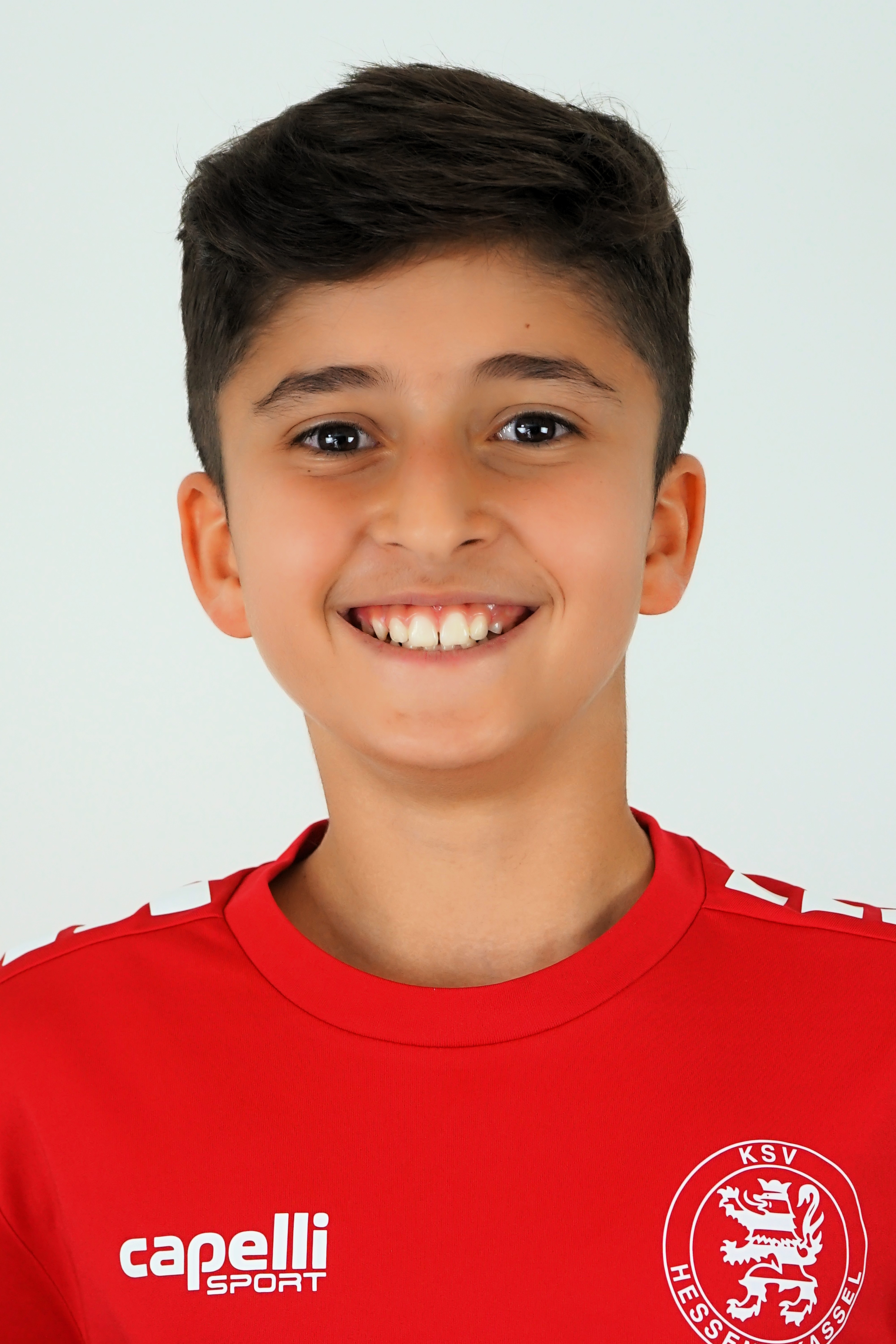 Nazarisabet, Kiavash