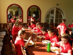 Mittagessen4.jpg Mittagessen4.jpg