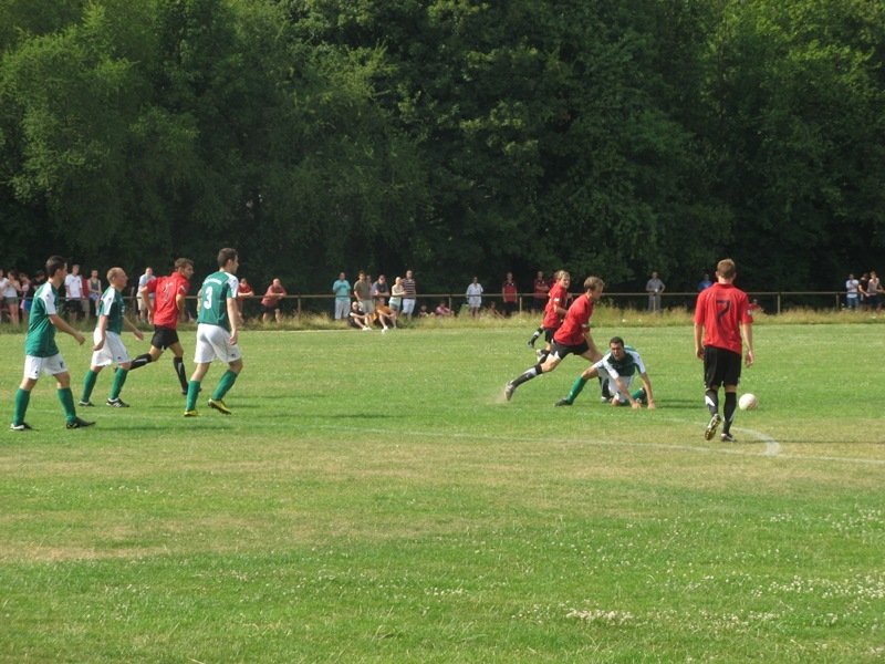 Nach 14 Toren verdient im Pokal-Halbfinale