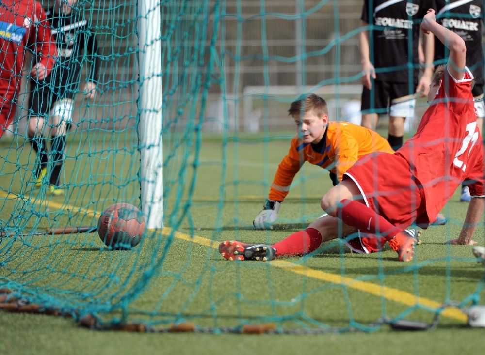U15 besiegt den KSV Baunatal im Spitzenspiel deutlich