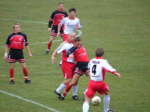 Zweikampf Bernbacher mit Cesar und Tews Zweikampf Bernbacher mit Cesar und Tews