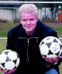 Peter Hansen Peter Hansen