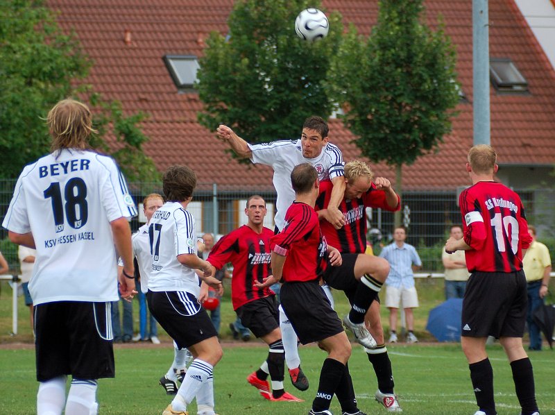 Kopfball Thorsten Schönewolf