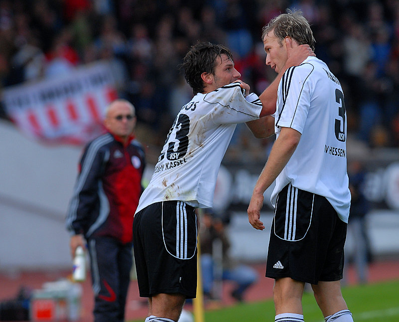 Zwei Torschützen: Christoph Keim (r.) zum 2:1 (Foto: Roland Sippel)