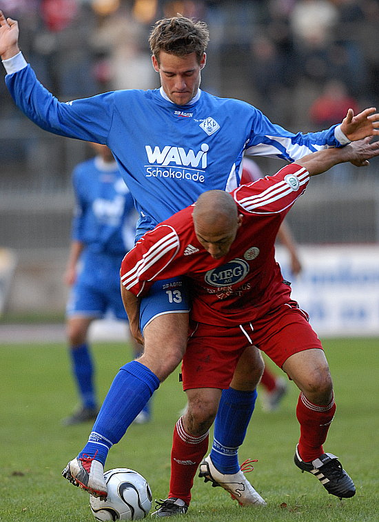 Zweikampf zwischen Attila Baum und Julio Cesar