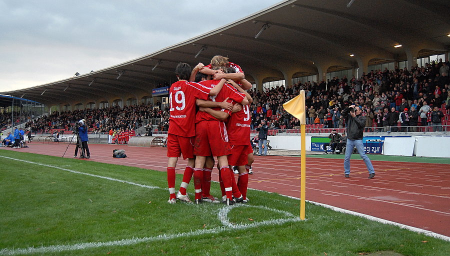 Pure Freude nach dem 2:0 durch Juilo Cesar