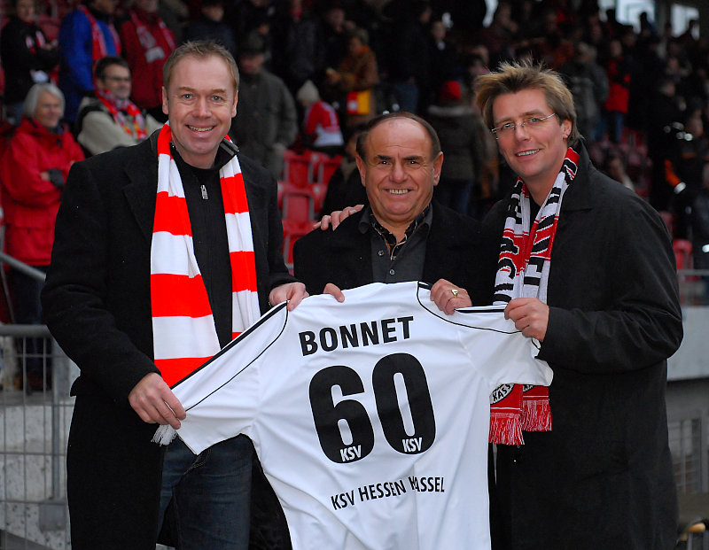 Gratulation zum 60. Geburtstag an Heinz Bonnet (mi.) von Jochen Gabriel (li.) und Jörg Schmidt (re.)