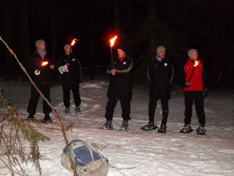 Abendliche Fackelwanderung im KSV-Trainingslager in Oberhof/Thüringen