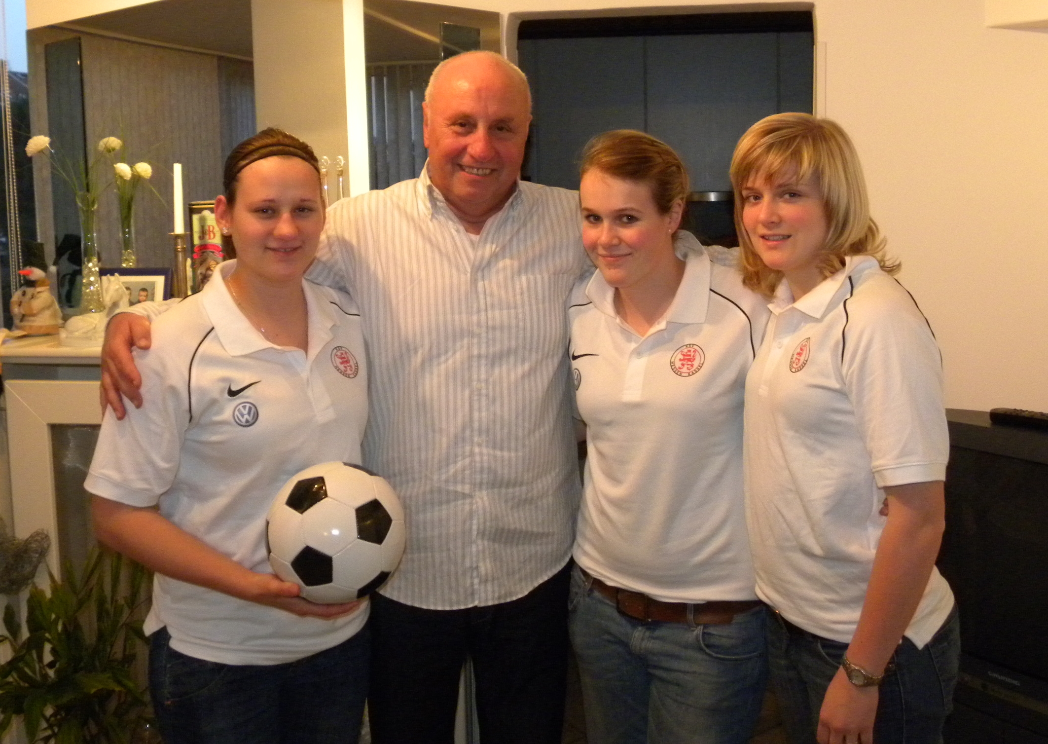 Adelina Morina, Bernd Mart, Sarah Davies, Alice Metz Adelina Morina, Bernd Mart, Sarah Davies, Alice Metz