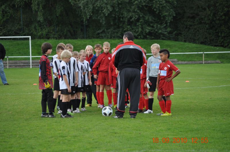 U11 gewinnt gegen Söhrewald (2) U11 gewinnt gegen Söhrewald (2)