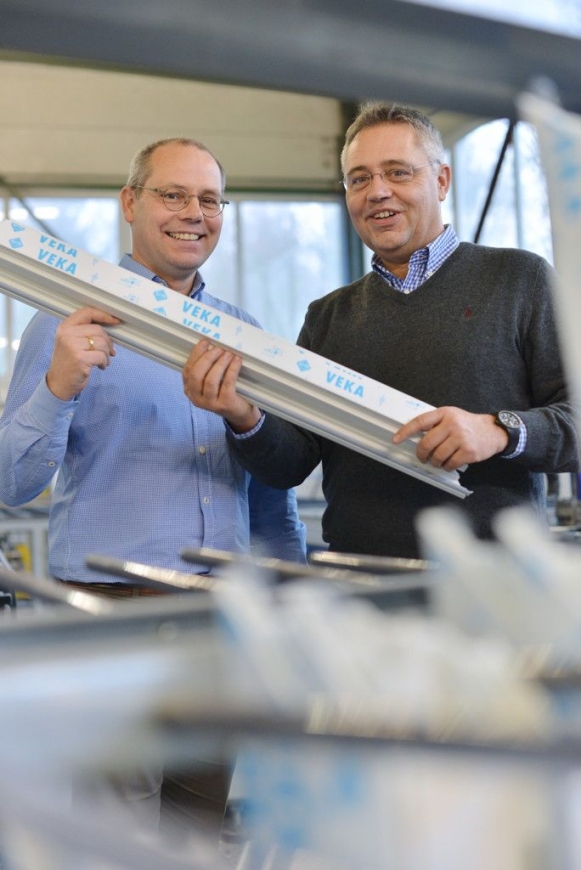 Gerd Walter und KSV-Aufsichtsratsmitglied Dr. Frank Walter von Walter Fenster+TĂŒren Gerd Walter und KSV-Aufsichtsratsmitglied Dr. Frank Walter von Walter Fenster+TĂŒren