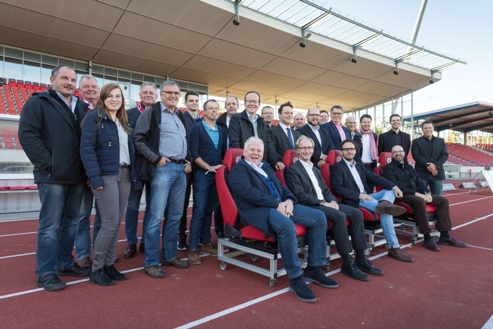 Regionalmanagement NordHessen zu Gast beim KSV Hessen Kassel im Auestadion. Foto: Heiko Meyer