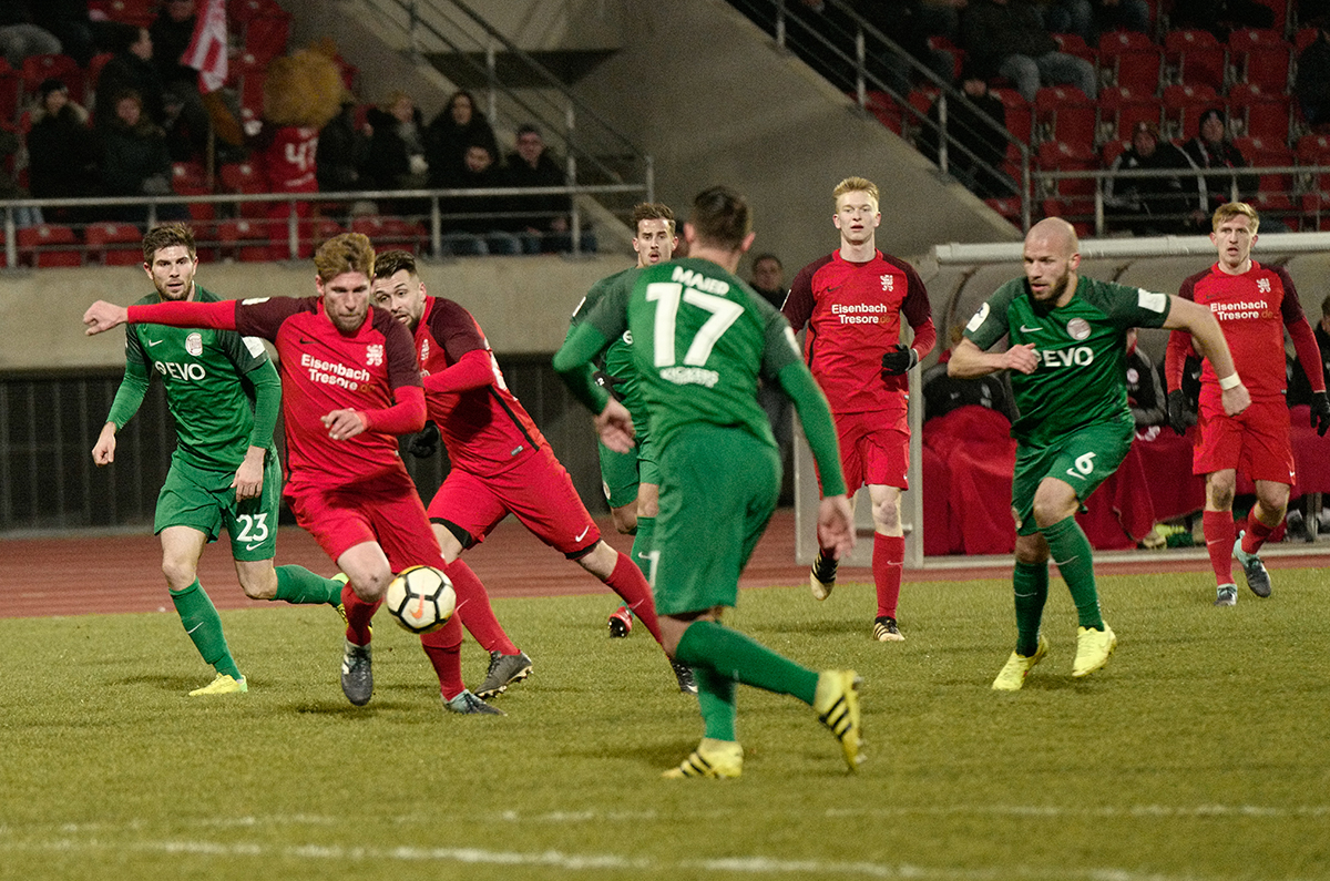 KSV Hessen Kassel - Kickers Offenbach.JPG