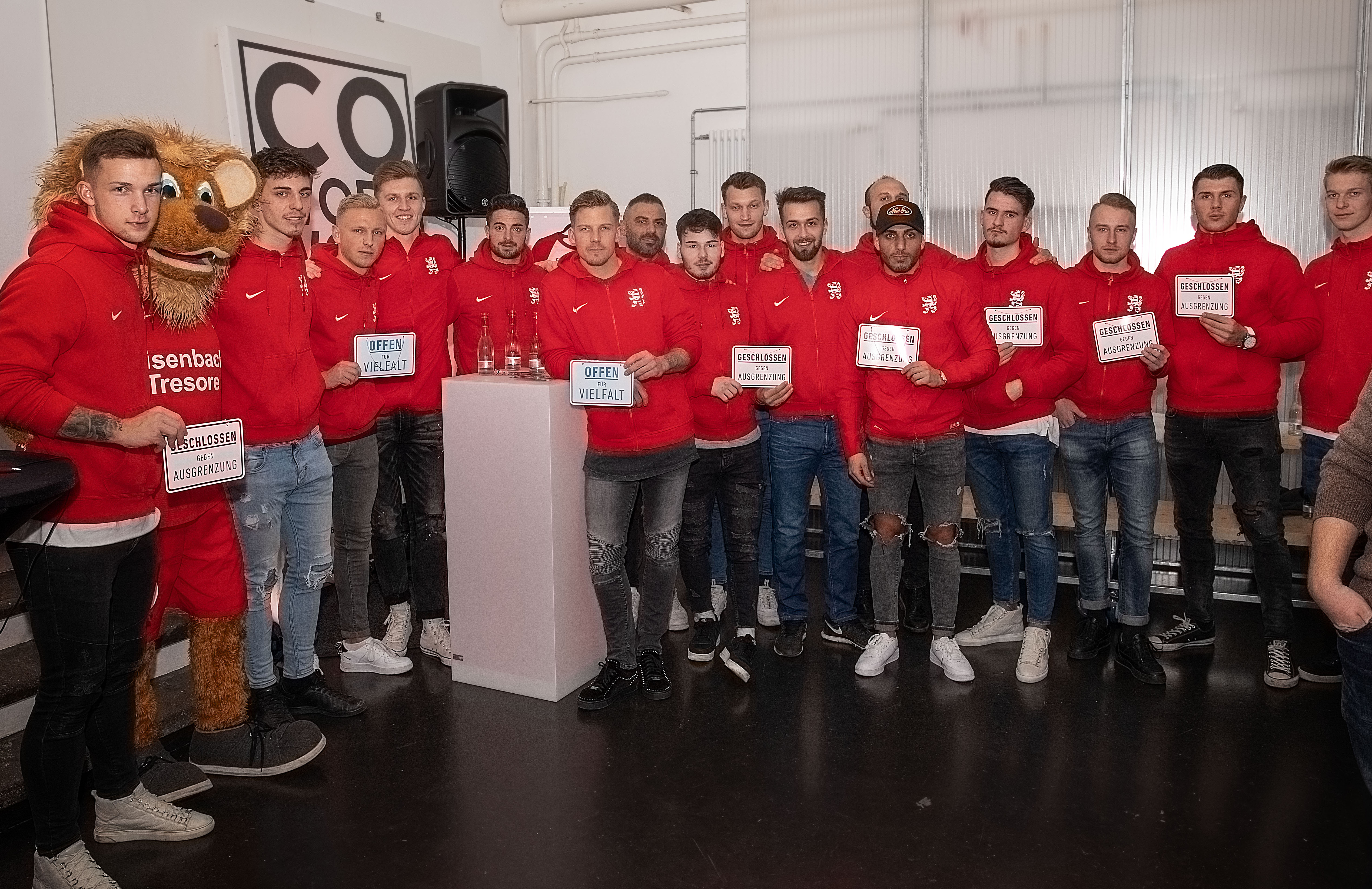 Neujahrsempfang 2019: Die Mannschaft Neujahrsempfang 2019: Die Mannschaft