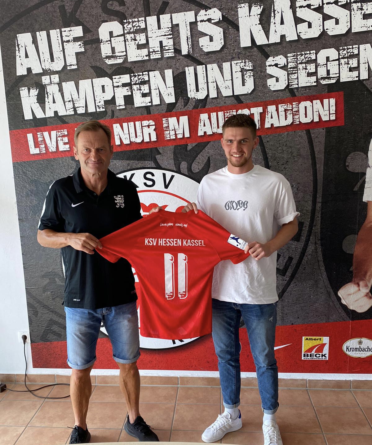Neu bei den Löwen: Jascha Döringer (re.) Neu bei den Löwen: Jascha Döringer (re.)