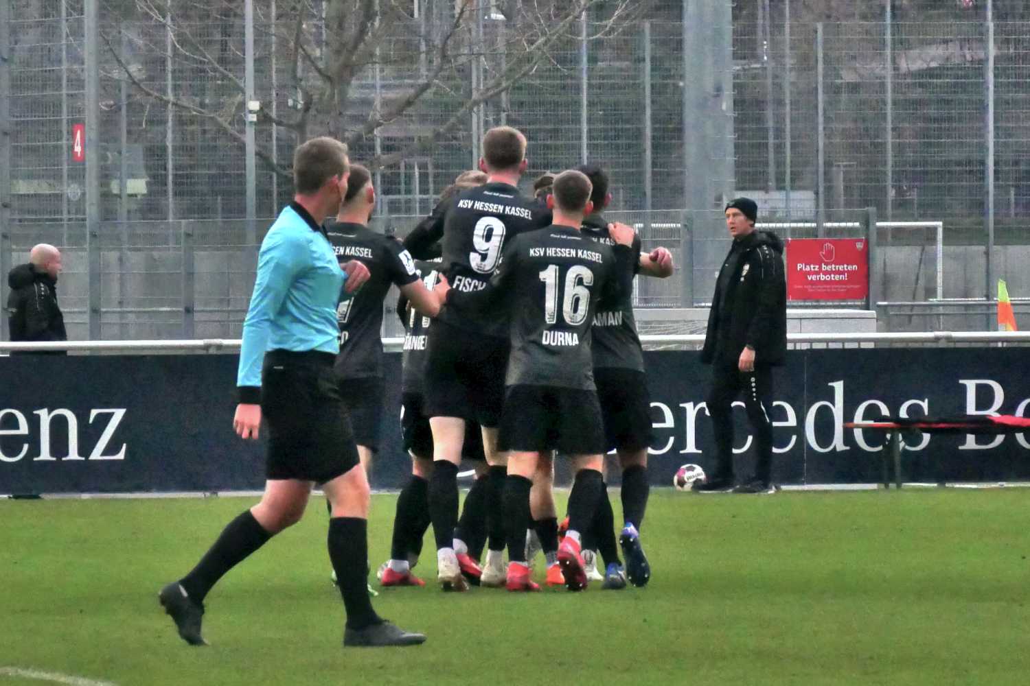 VfB Stuttgart II - KSV Hessen Kassel: Torjubel zum 1:0