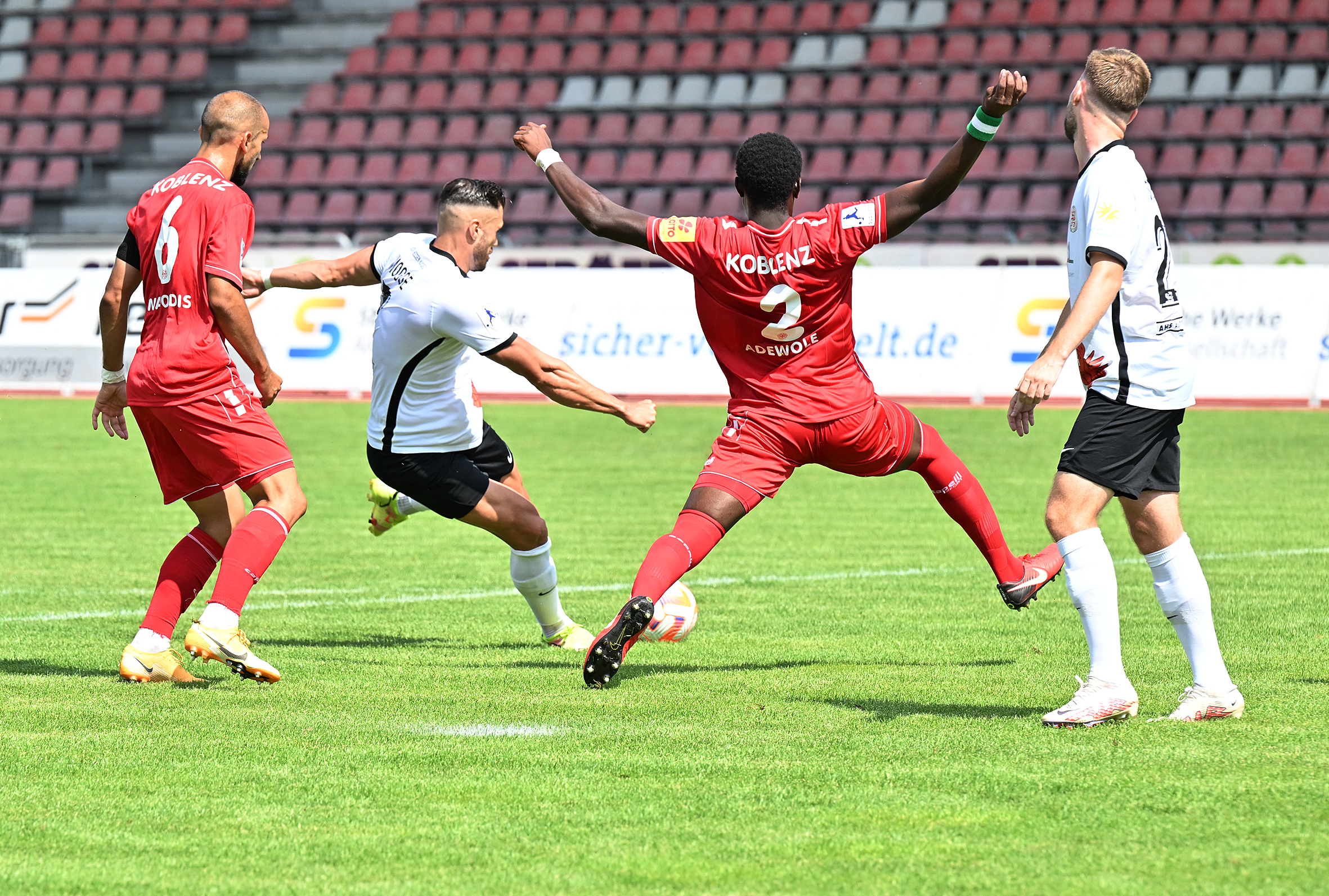 KSV Hessen Kassel - FC Rot Weiß Koblenz