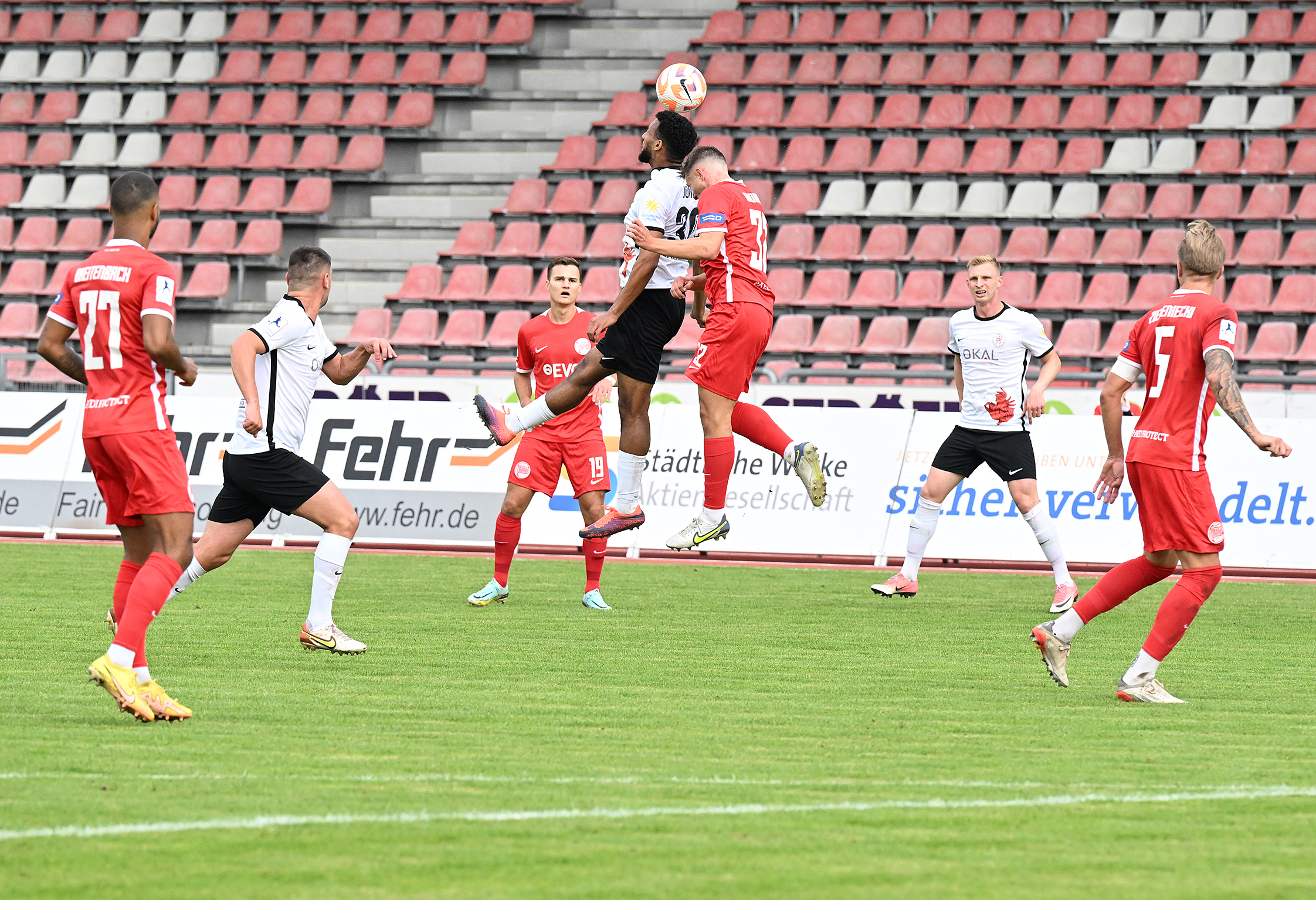 KSV Hessen Kassel, Kickers Offenbach: Iksal, Missbach