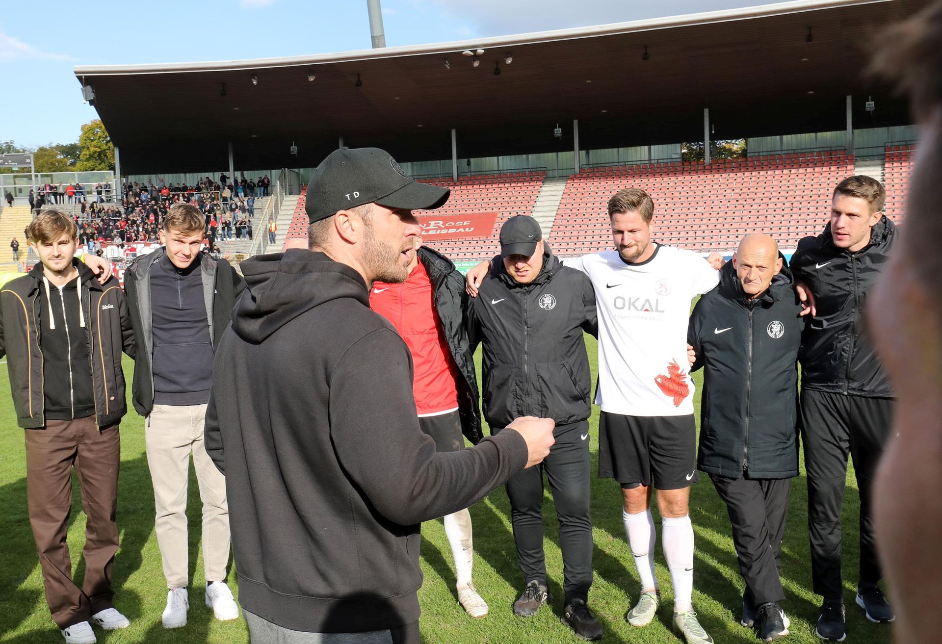 KSV Hessen Kassel- VFB Stuttgart II, 2-0, Kreis, Mannschaft, Damm, Trainer