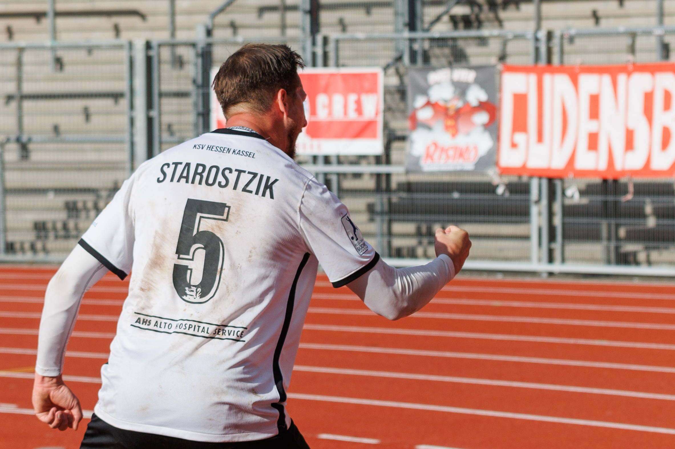 KSV Hessen Kassel- VFB Stuttgart II: Starostzik KSV Hessen Kassel- VFB Stuttgart II: Starostzik