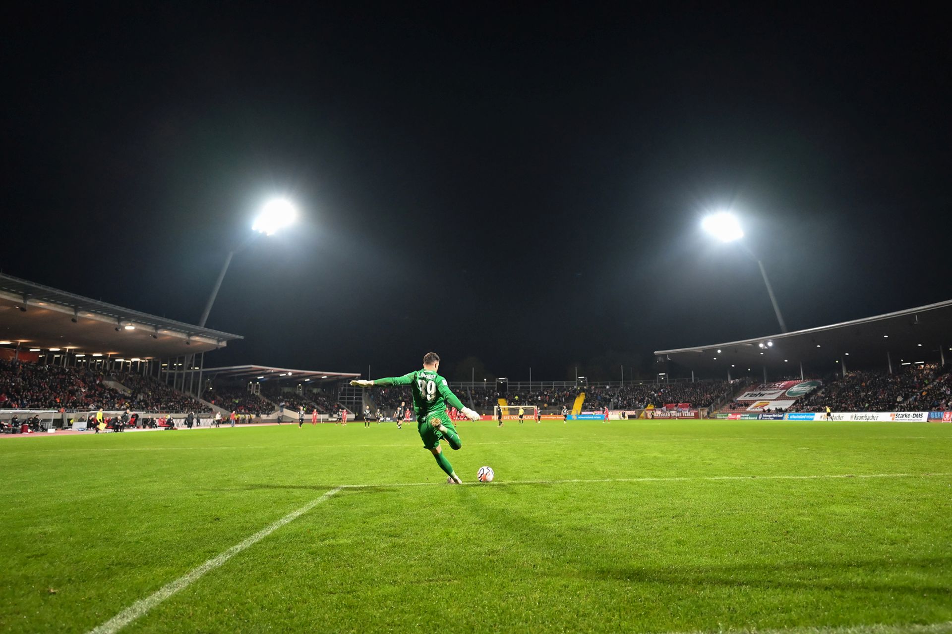Saison 2023/24 , KSV Hessen Kassel, Kickers Offenbach, Endstand 1:2 Saison 2023/24 , KSV Hessen Kassel, Kickers Offenbach, Endstand 1:2